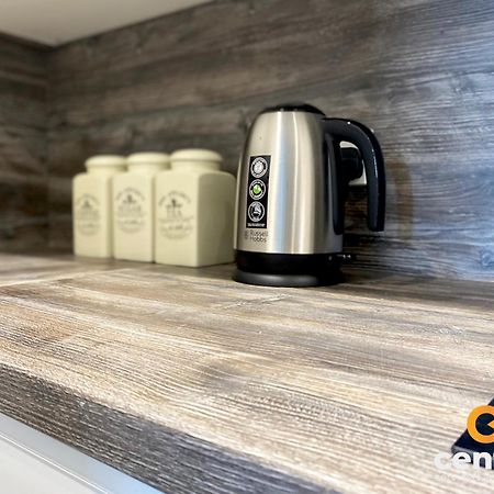 Central Serviced Apartments - Cosy 1 Bedroom - Walk Away From City Quay V&A - Walk To Bus And Train Station - Easy Access To City Centre - Fast Wi-Fi - Fully Equipped - Weekly & Monthly Stay Offers Dundee Luaran gambar