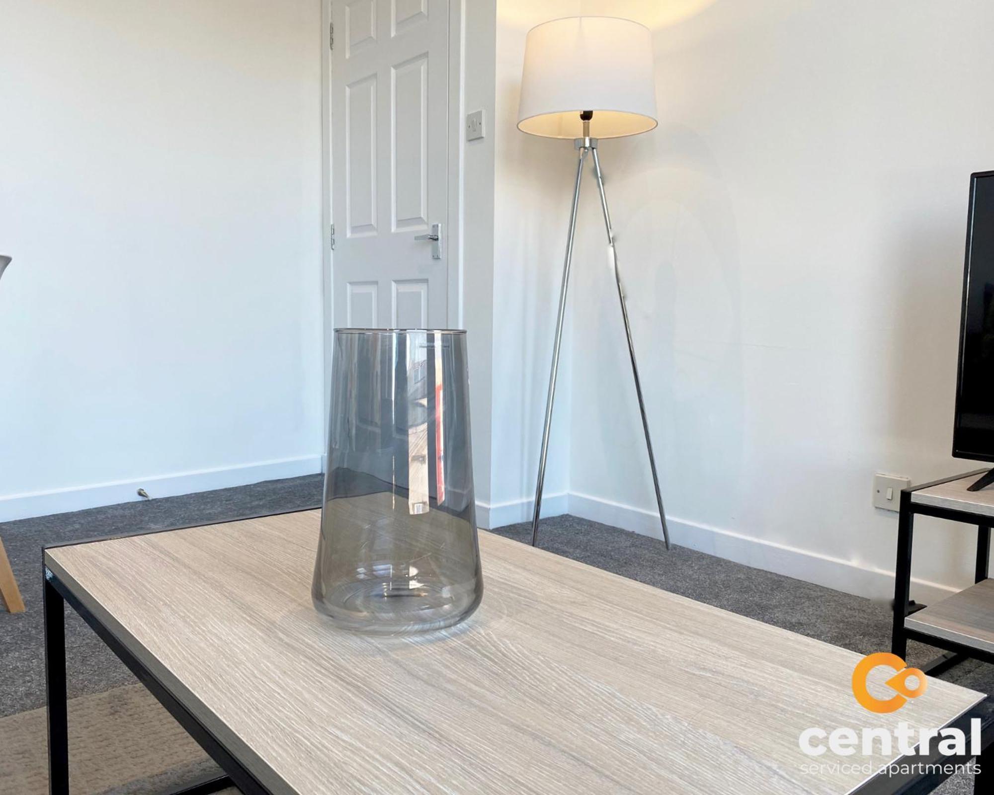 Central Serviced Apartments - Cosy 1 Bedroom - Walk Away From City Quay V&A - Walk To Bus And Train Station - Easy Access To City Centre - Fast Wi-Fi - Fully Equipped - Weekly & Monthly Stay Offers Dundee Luaran gambar