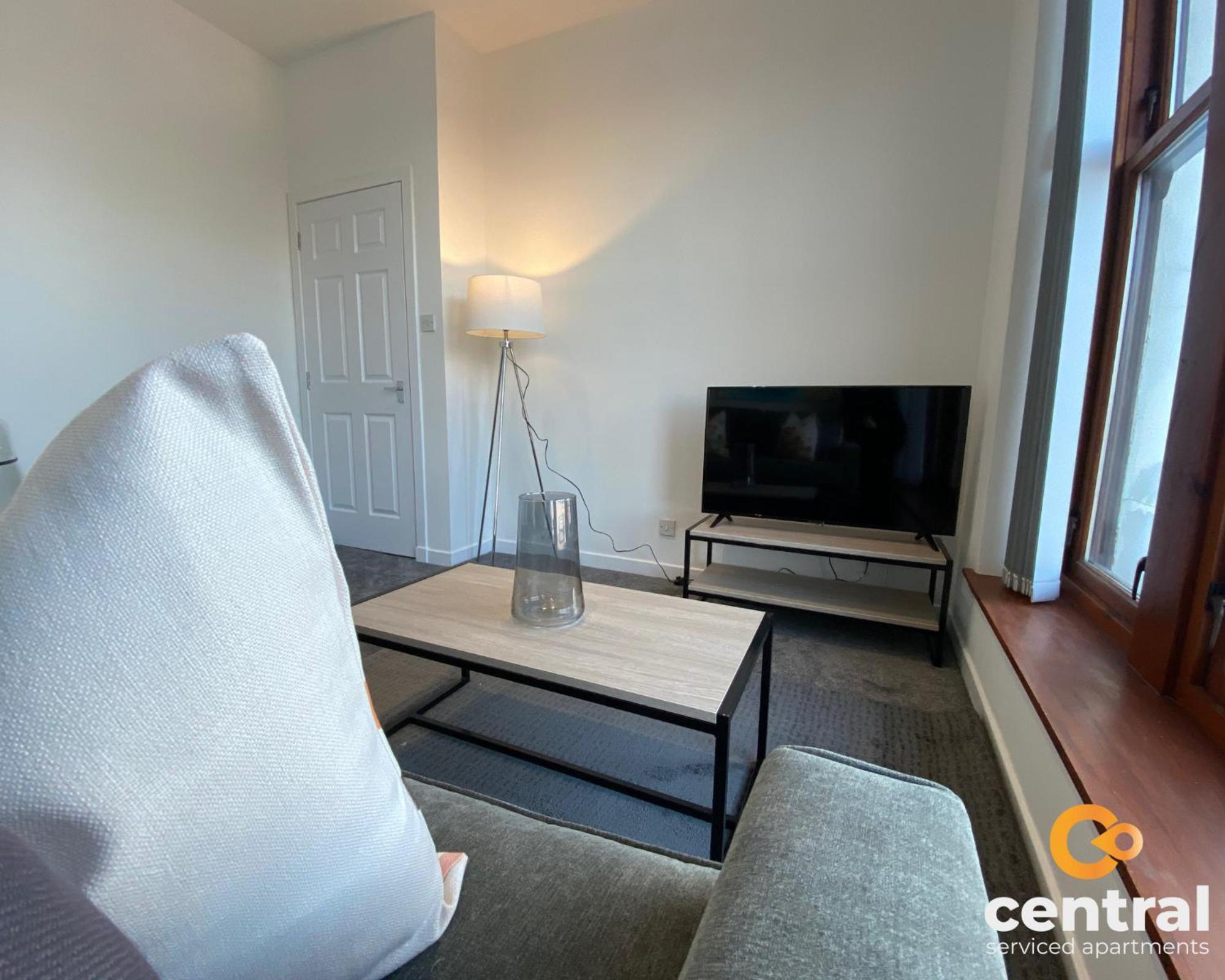 Central Serviced Apartments - Cosy 1 Bedroom - Walk Away From City Quay V&A - Walk To Bus And Train Station - Easy Access To City Centre - Fast Wi-Fi - Fully Equipped - Weekly & Monthly Stay Offers Dundee Luaran gambar