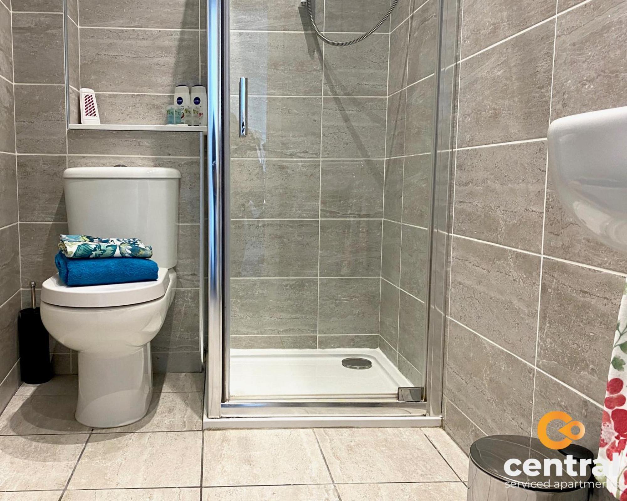 Central Serviced Apartments - Cosy 1 Bedroom - Walk Away From City Quay V&A - Walk To Bus And Train Station - Easy Access To City Centre - Fast Wi-Fi - Fully Equipped - Weekly & Monthly Stay Offers Dundee Luaran gambar
