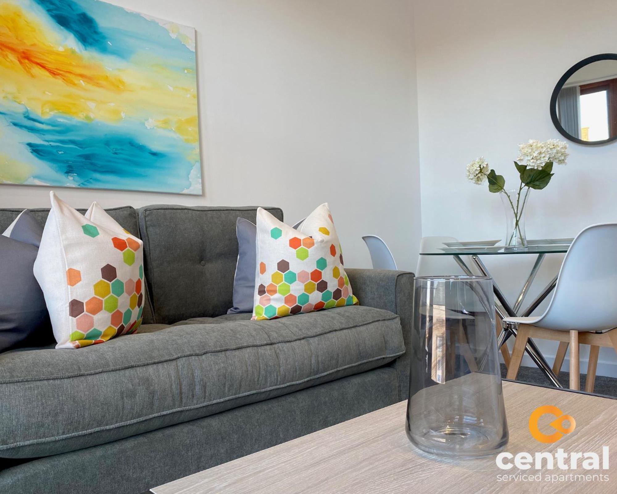 Central Serviced Apartments - Cosy 1 Bedroom - Walk Away From City Quay V&A - Walk To Bus And Train Station - Easy Access To City Centre - Fast Wi-Fi - Fully Equipped - Weekly & Monthly Stay Offers Dundee Luaran gambar
